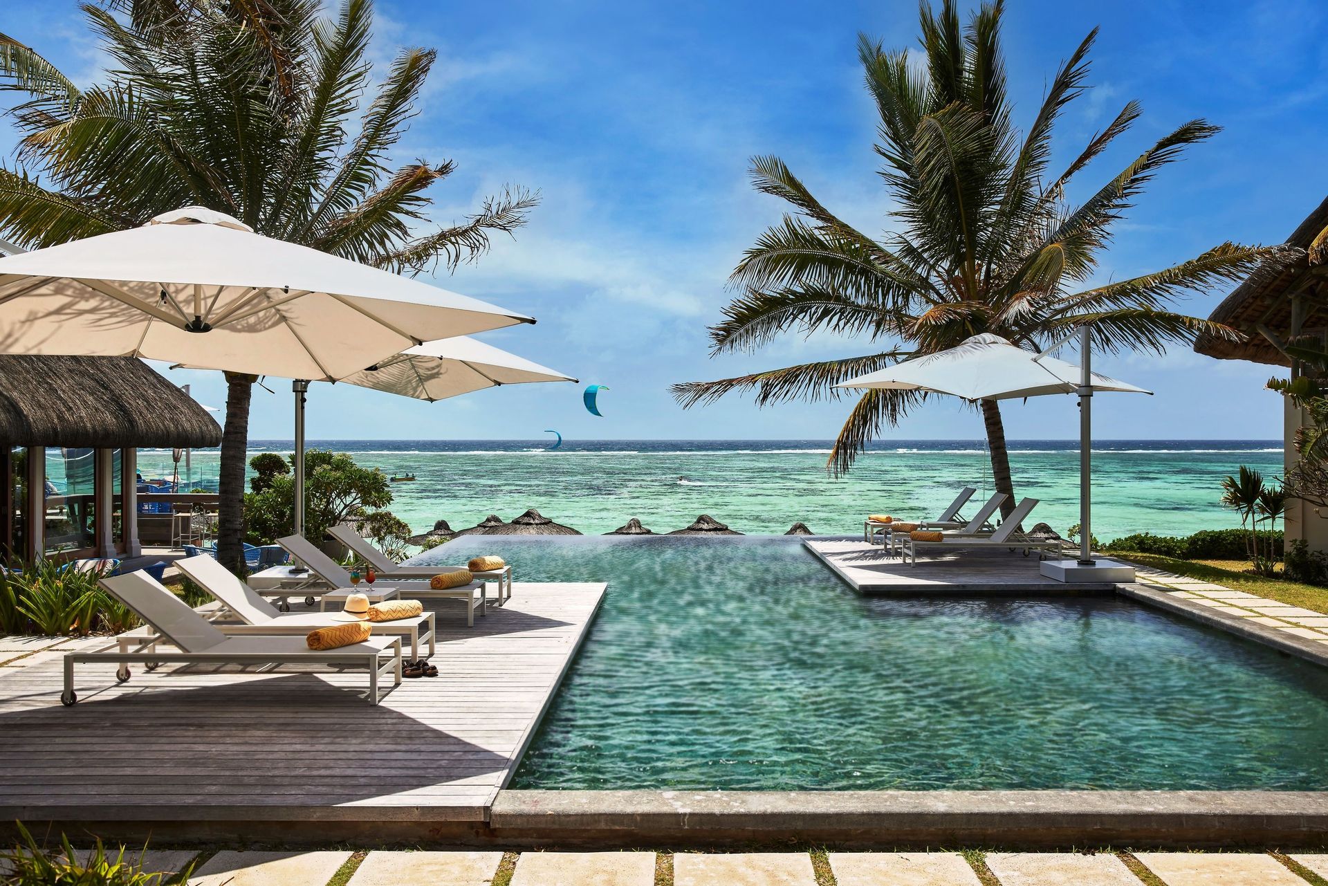 C Mauritius — 2