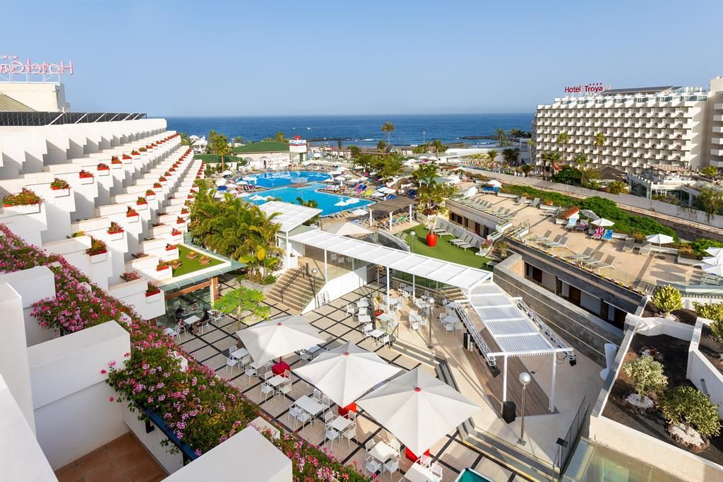 Alexandre Gala, Playa de las Americas, Spain