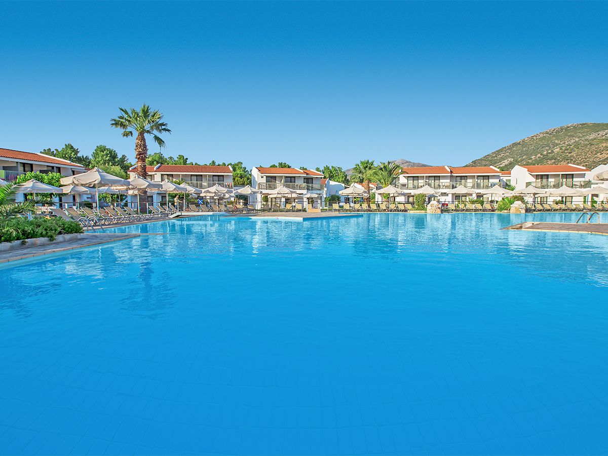 Golden Coast Hotel & Bungalows, Marathon