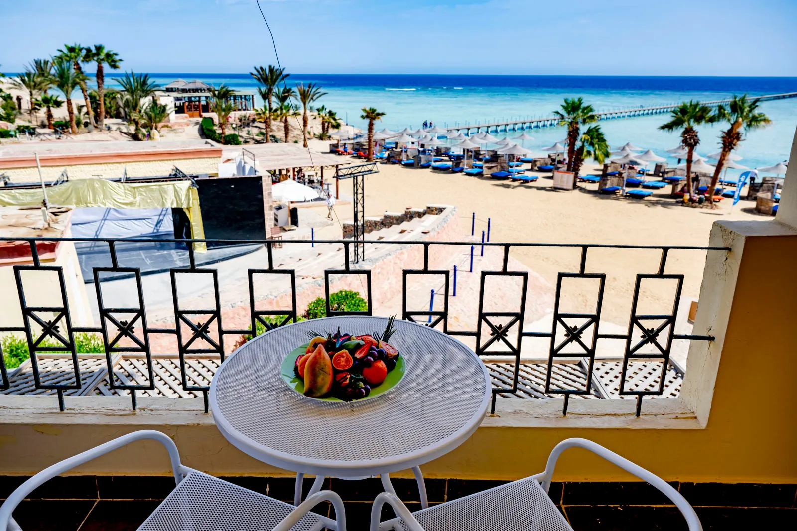 Blue Reef Hotel & Resort