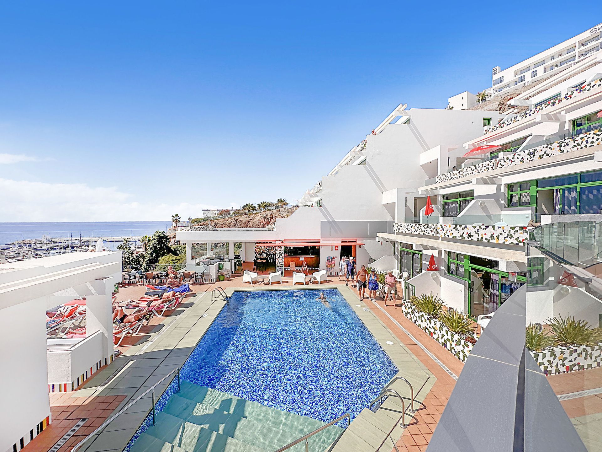 Apartamentos Porlamar — 2