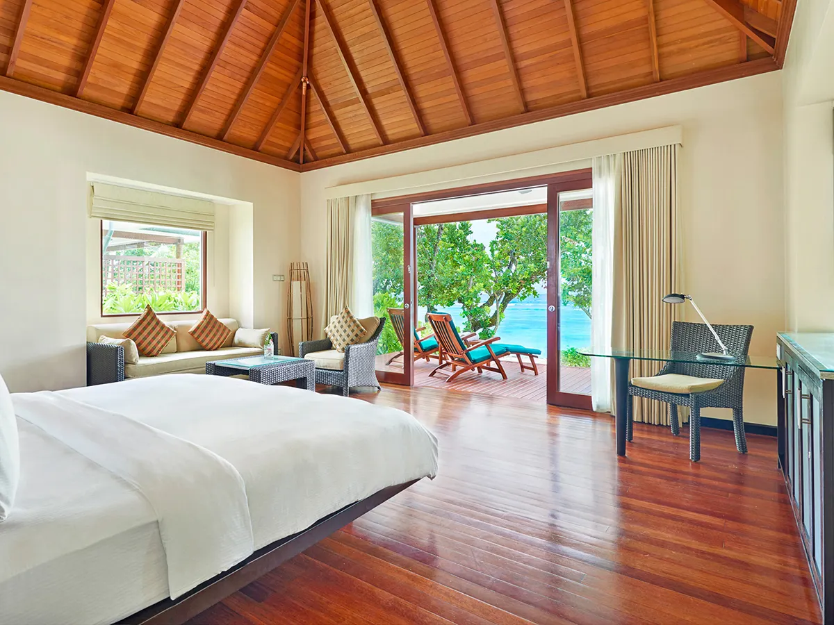 NIVA Labriz Seychelles