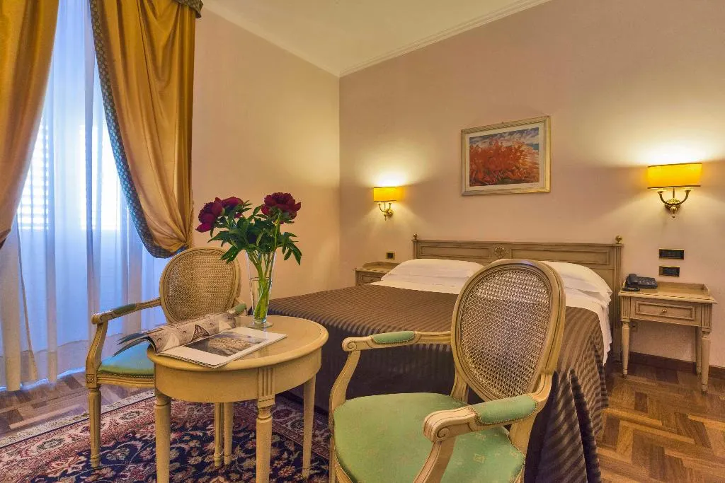 Grand Hotel Villa Politi