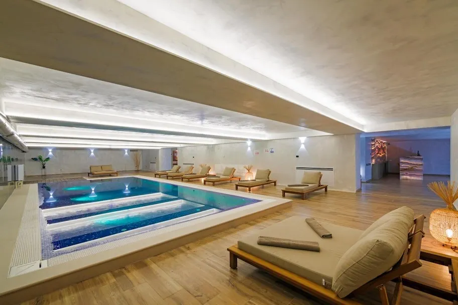 Gloria Palace