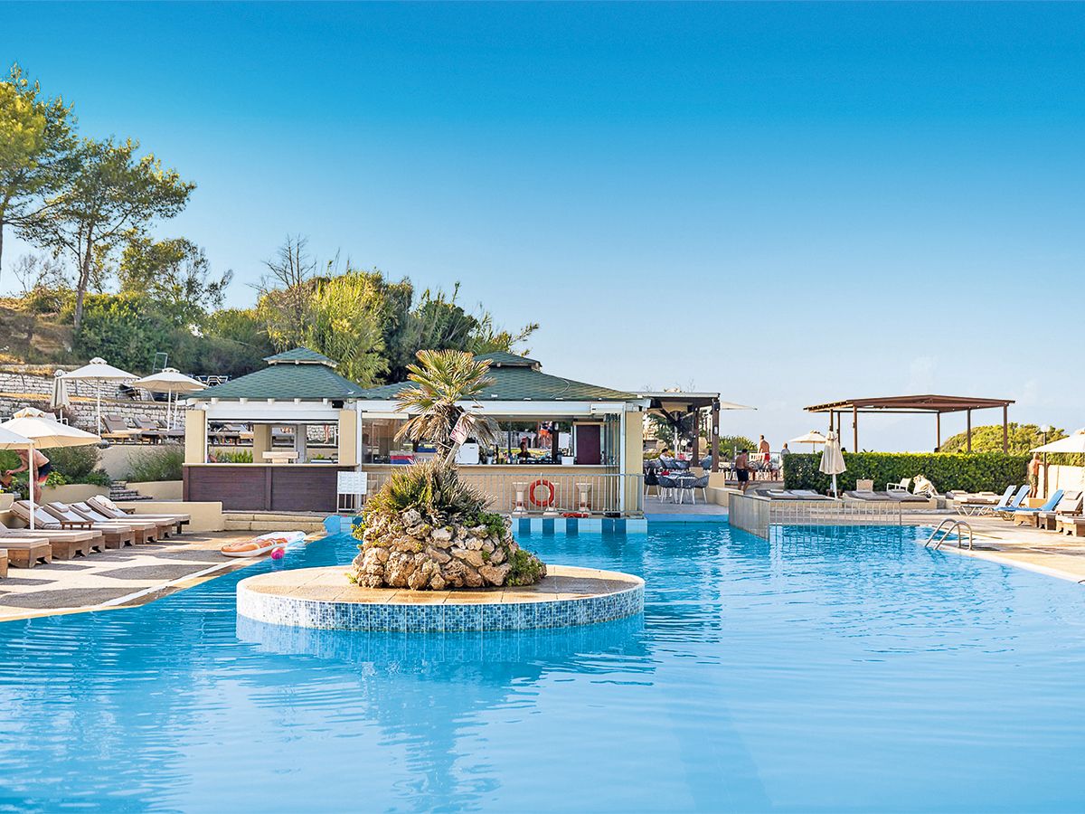 Akron Seascape Resort — 2