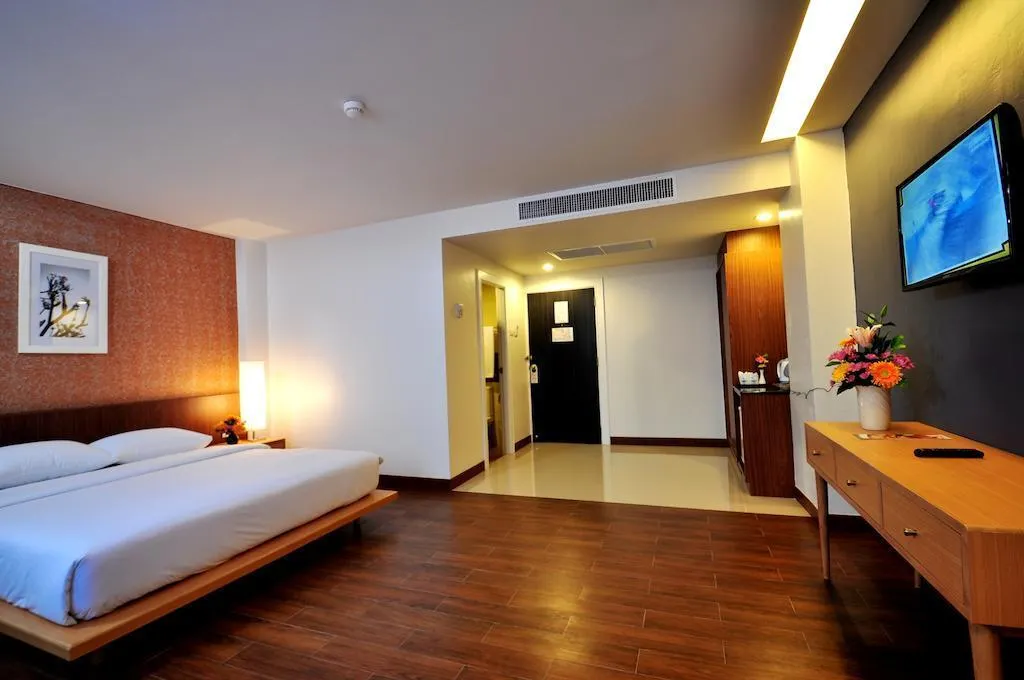 Flipper Lodge, Pattaya