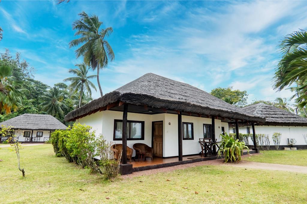 Cote D'or Lodge — 2