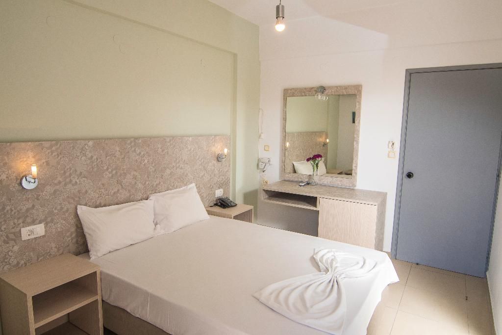 Megim Hotel, Paleochora