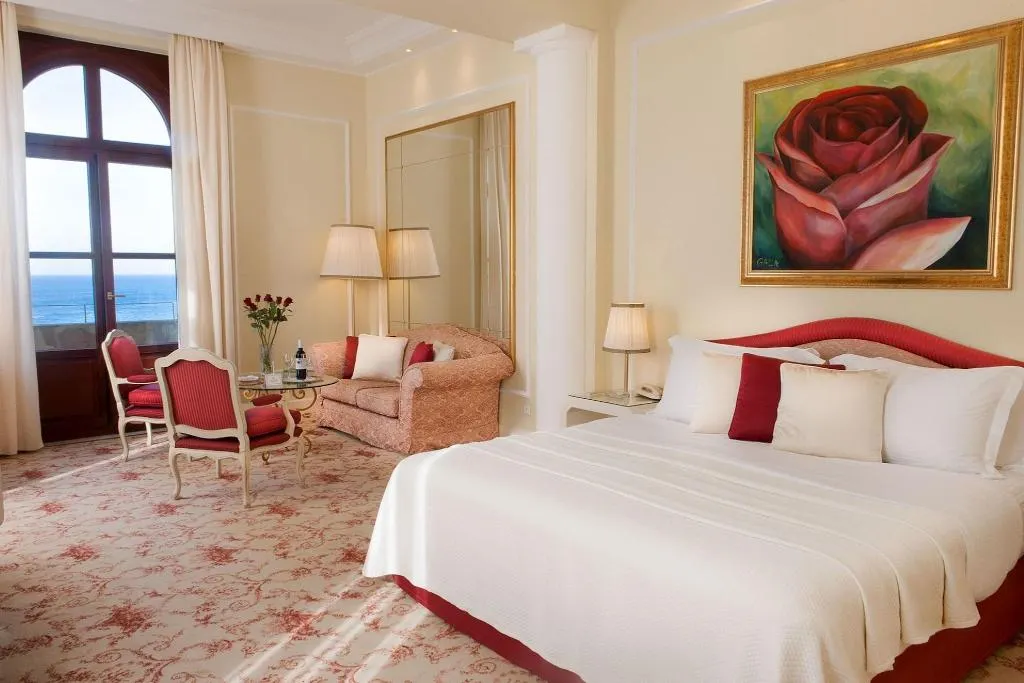 Grande Albergo delle Rose, Rhodos-stad