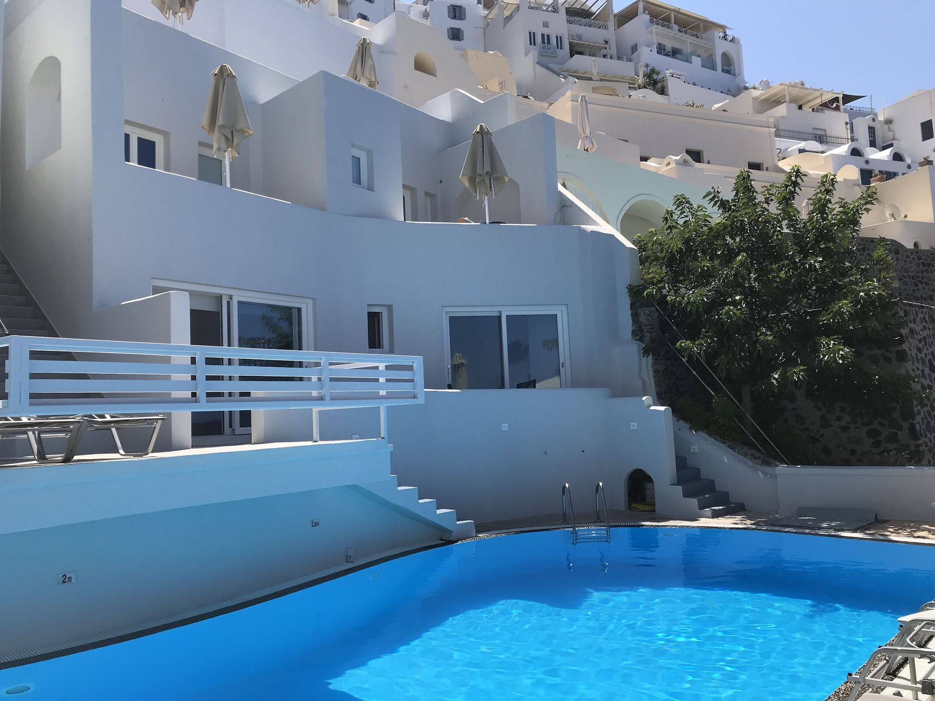 Panorama Studios & Suites — 2