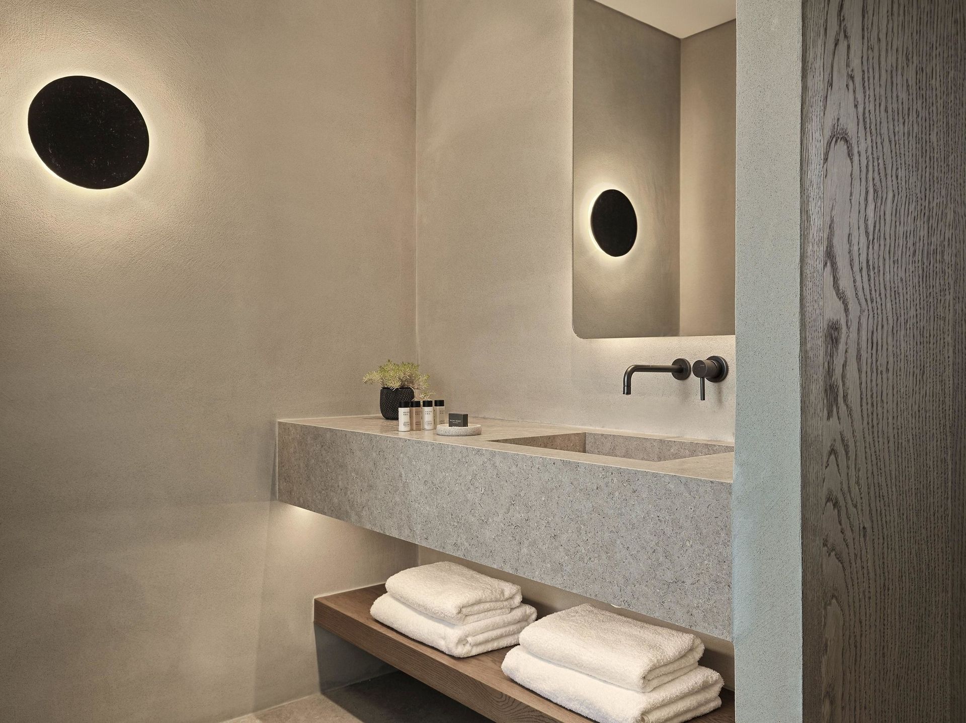 Magma Resort Santorini, The Unbound Collection by Hyatt, Vourvoulos