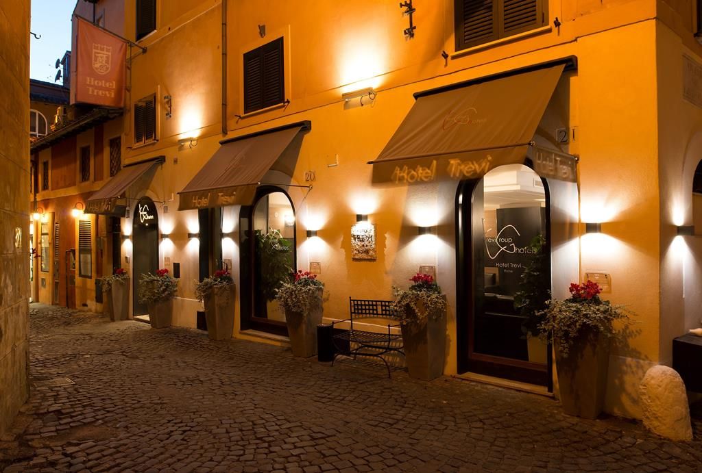 Hotel Trevi — 2