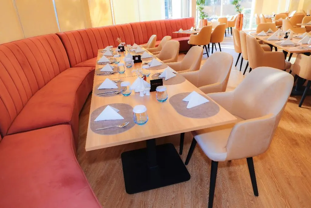 eStay Hotel