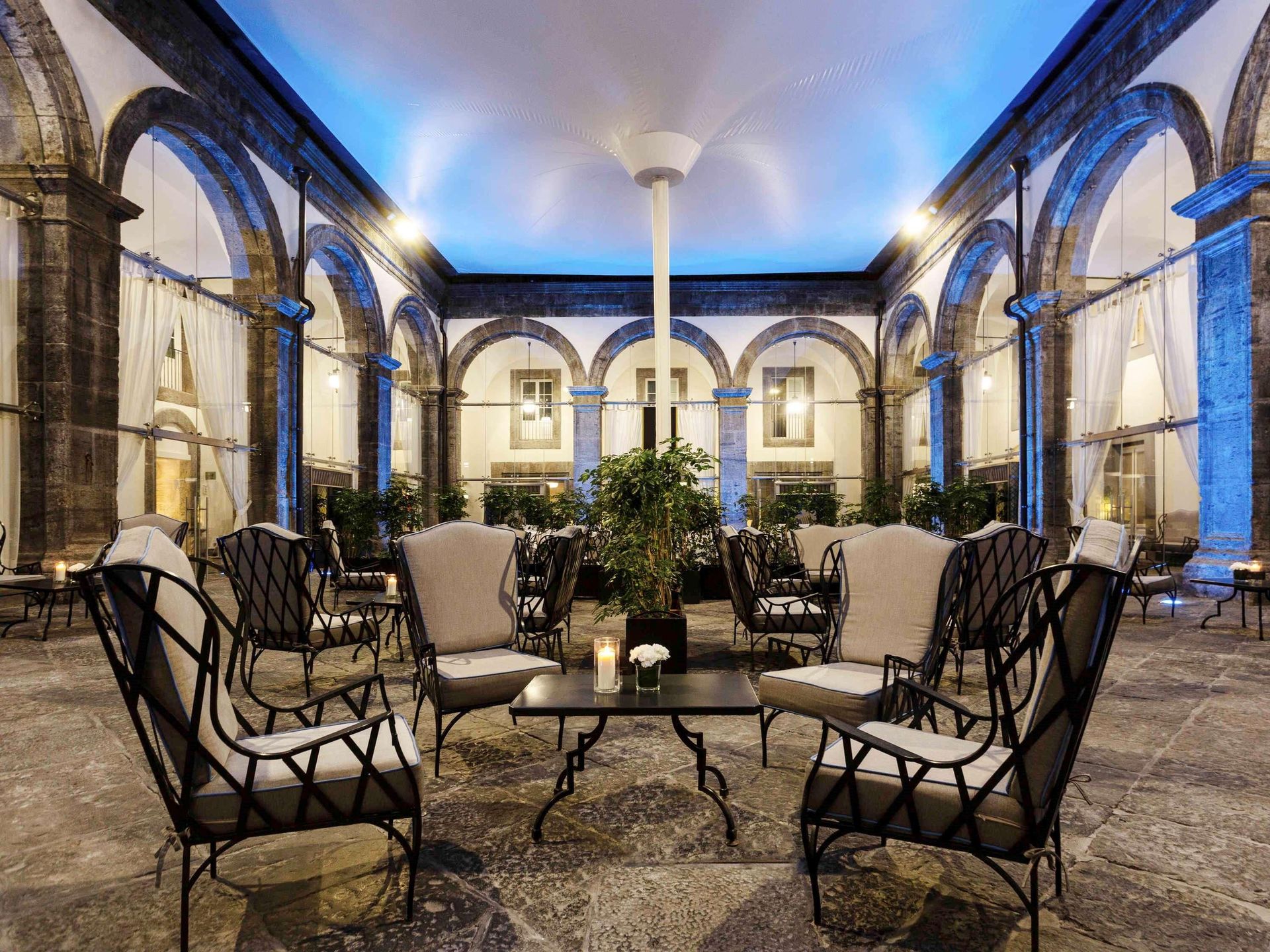 Hotel Palazzo Caracciolo Napoli - MGallery by Sofitel — 2