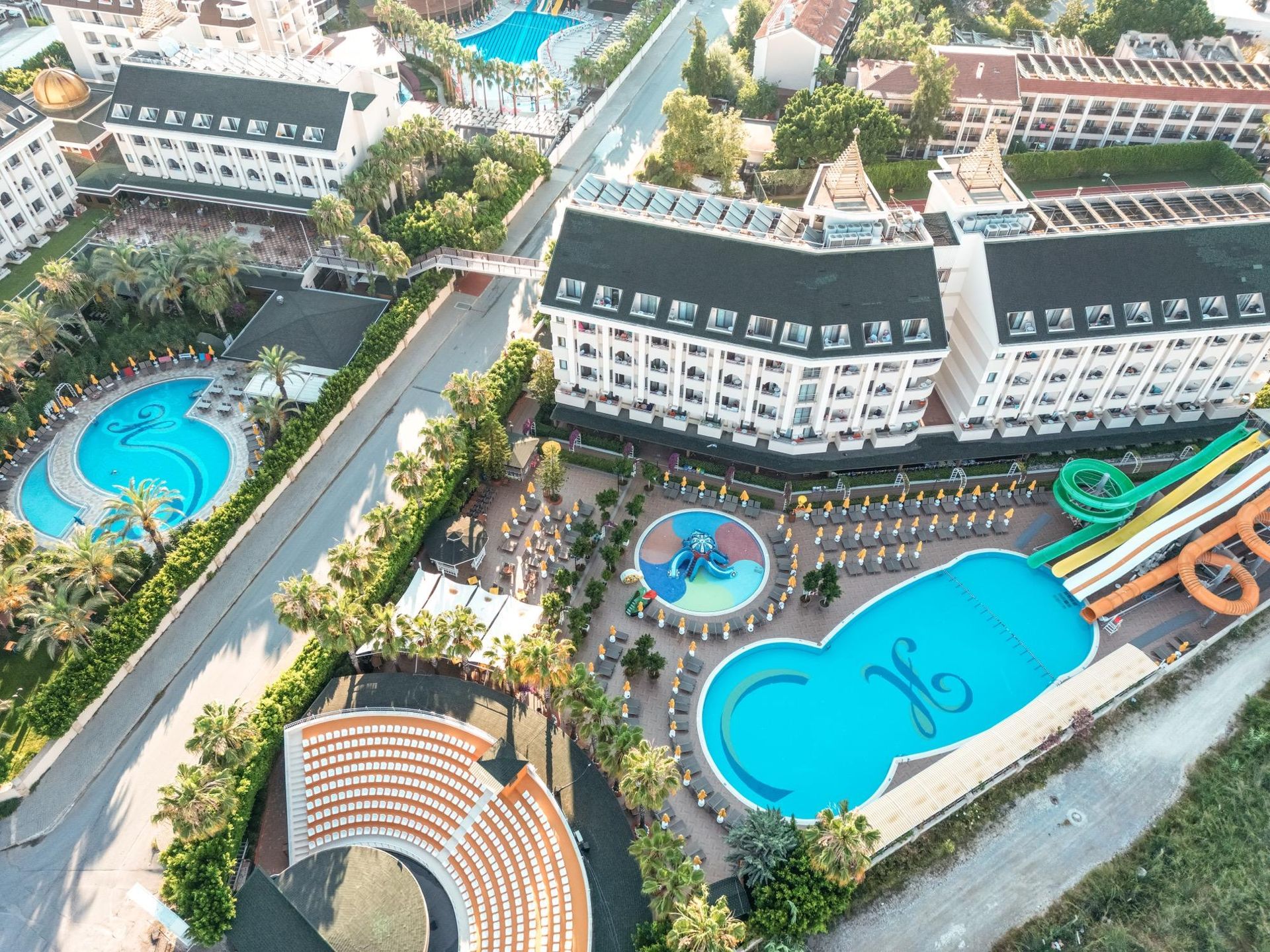 Calimera Hane Garden — 2