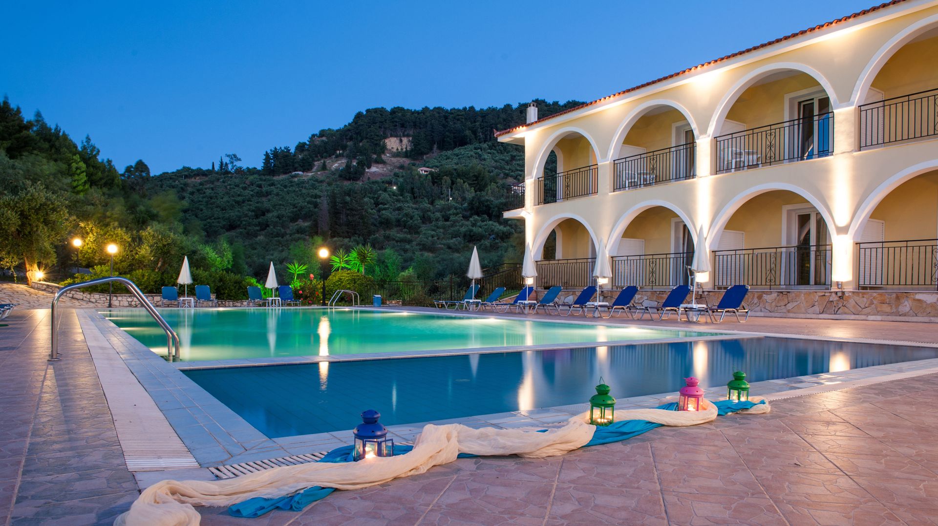 Varres Hotel, Bochali