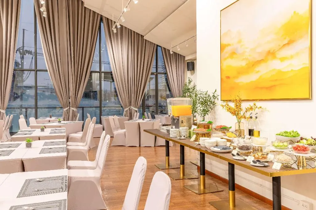 SureStay By Best Western Iconic Ari Jatujak, Bangkok