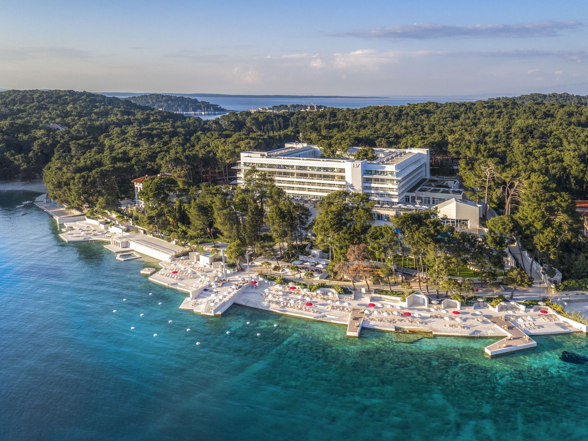 Hotel Bellevue — 2