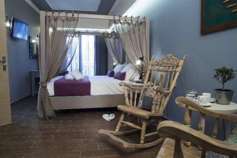 Elia Potie Hotel