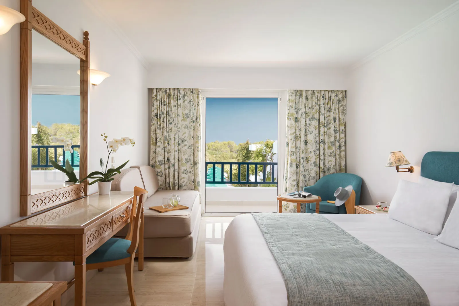 Mitsis Ramira Beach Hotel