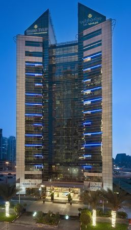 Golden Tulip Media Hotel — 2