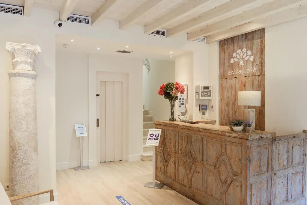 Hotel Boutique Elvira Plaza — 2