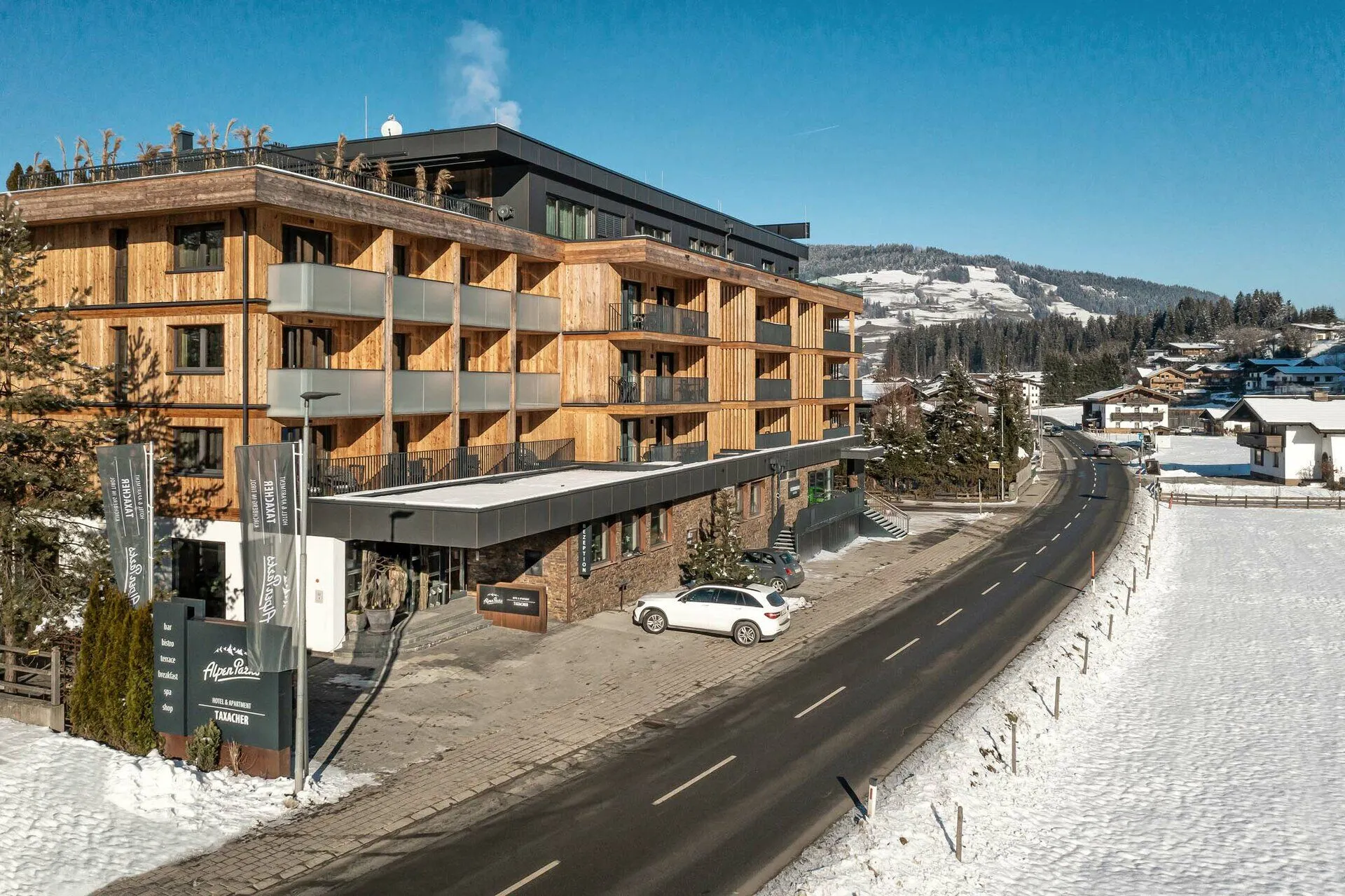 AlpenParks Hotel & Apartment Taxacher Kirchberg