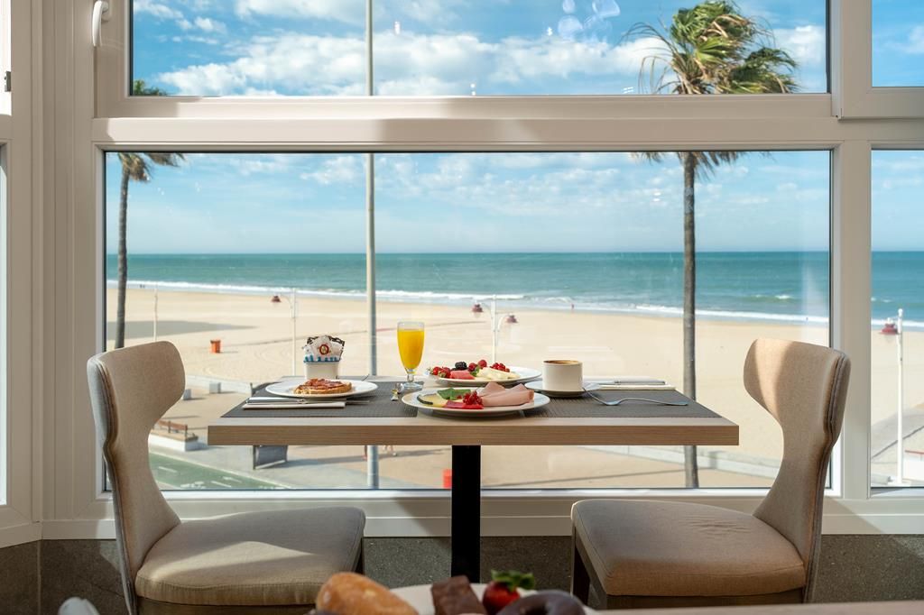 Hotel Cadiz Bahia — 2