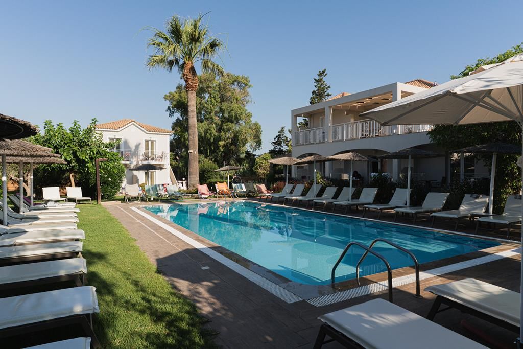 Aeolos Boutique Hotel & Suites, Kalamaki