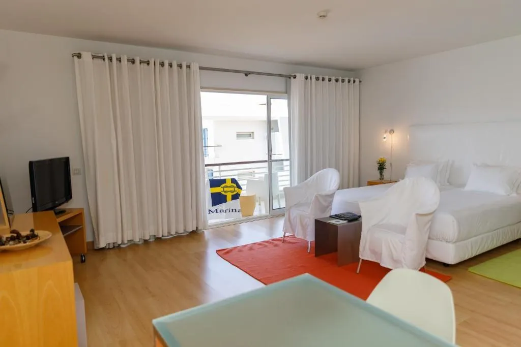 Suite Hotel Marina Club