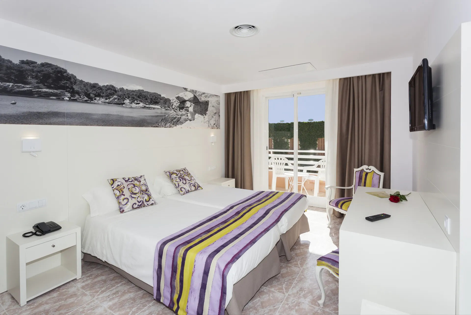 Venecia Paguera Hotel