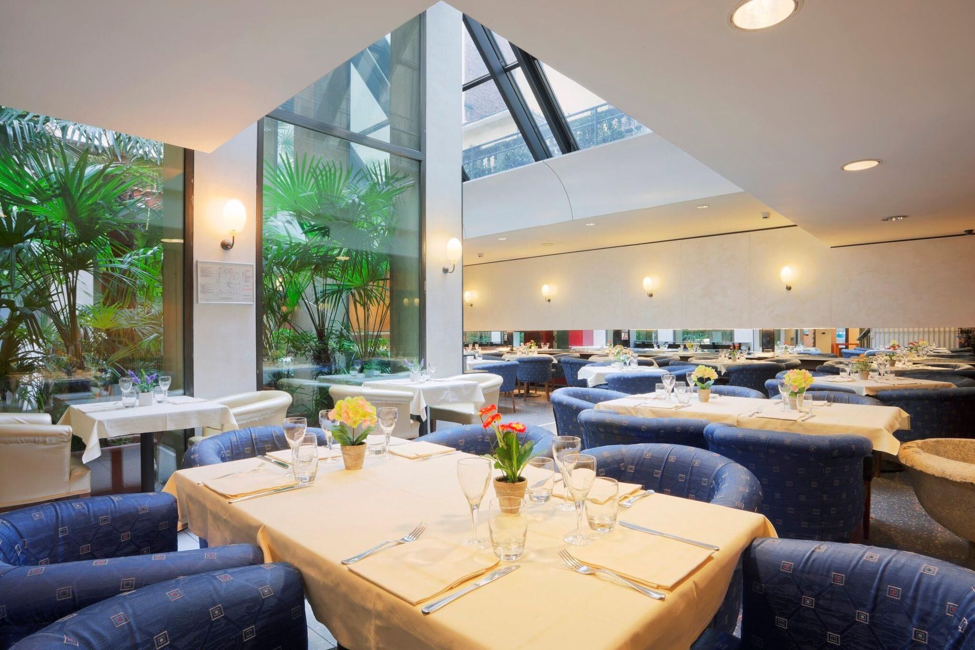 Sure Hotel by Best Western Turin City Centre — 2