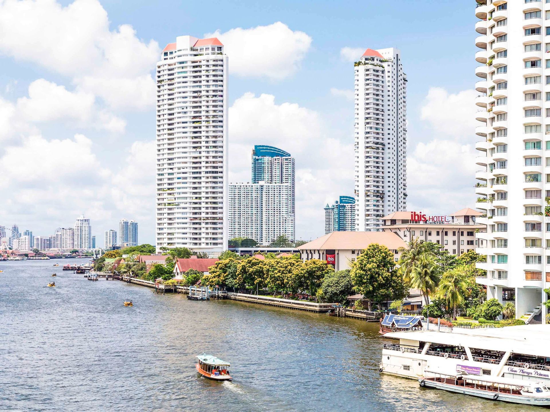 ibis Bangkok Riverside Hotel — 2