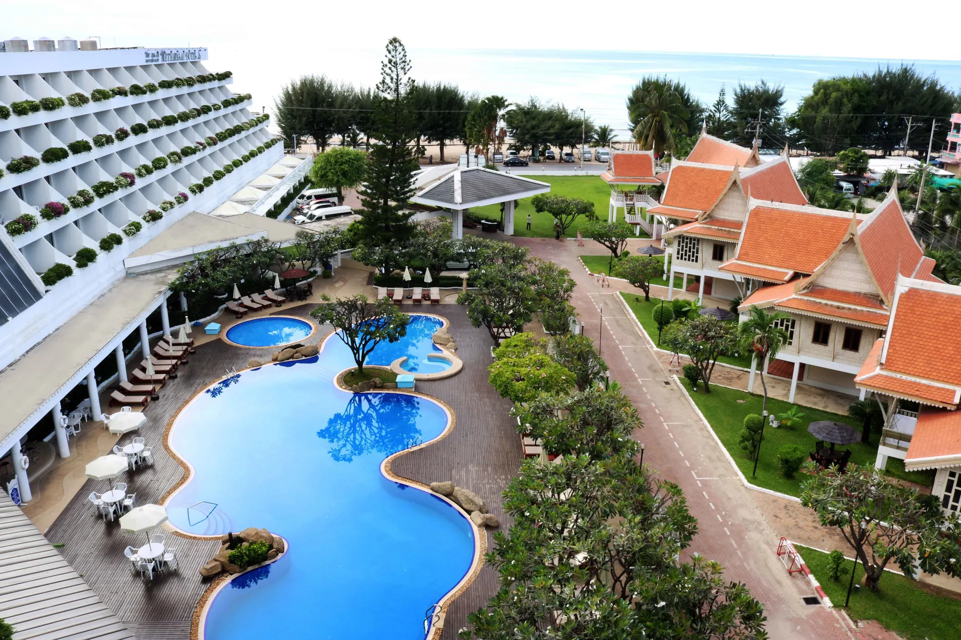 Hotel Methavalai