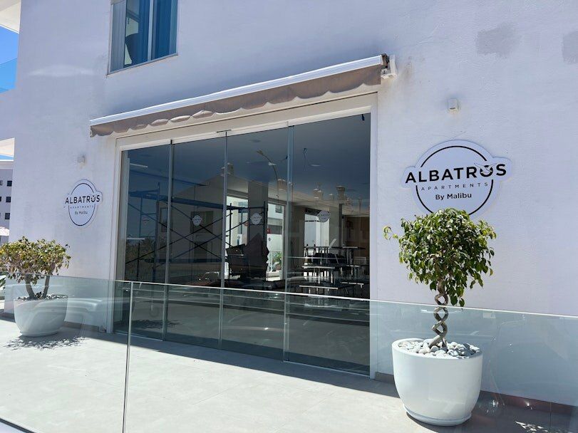 Apartamentos Albatros — 2