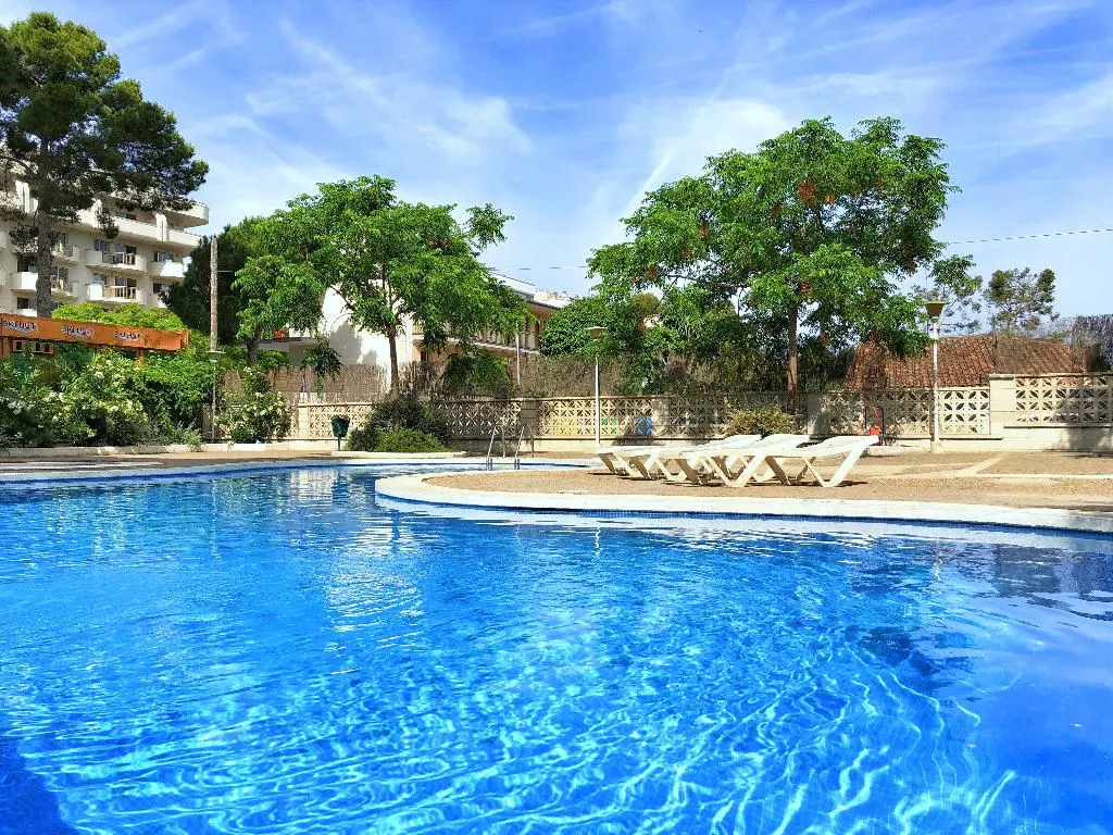 Arquus Salou by Rentalmar