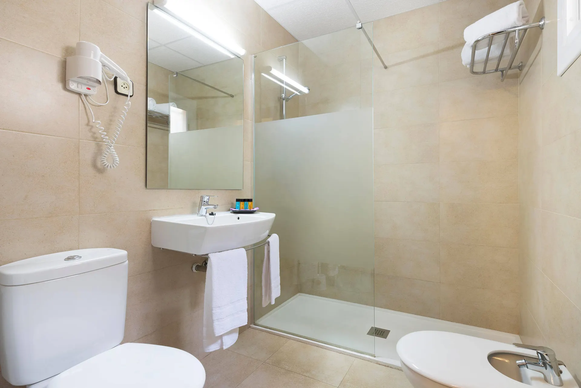 Mesón Castilla Atiram Hotel in Barcelona, Barcelona