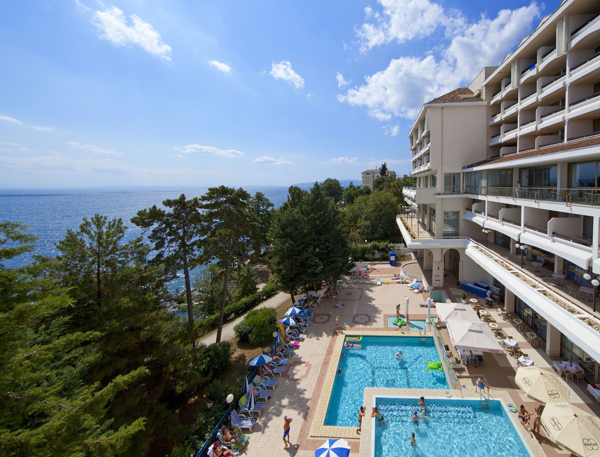 Hotel Excelsior — 2