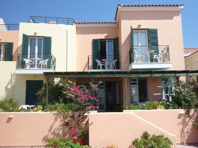 Astra Village Hotel Apartments, Pythagorion