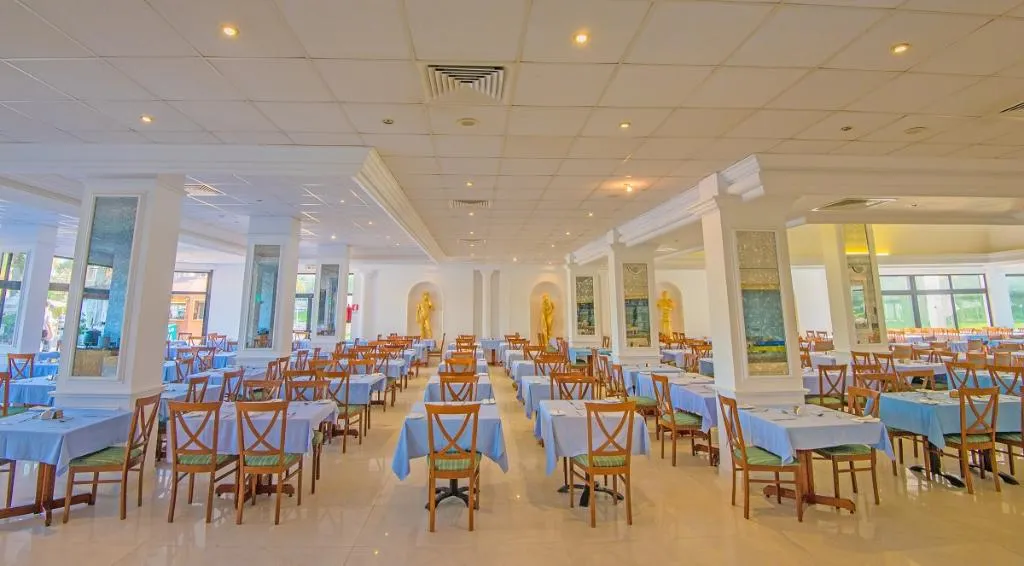 Tsokkos Gardens Hotel & Hotel Apartments, Paralimni