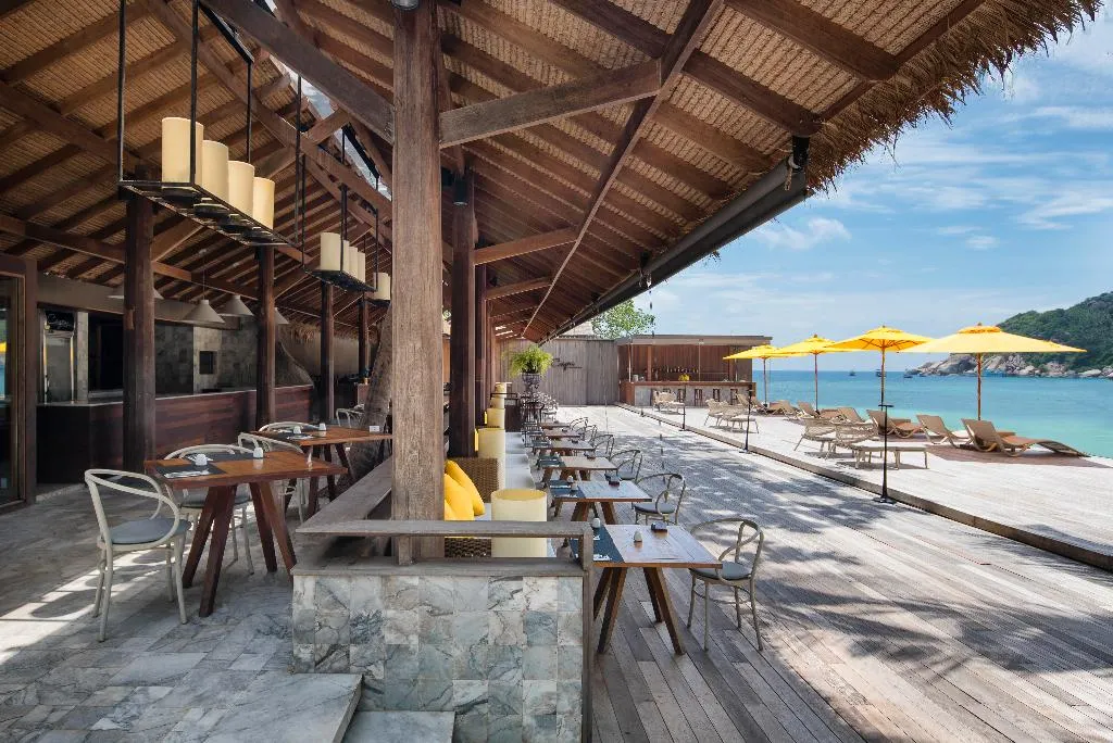The Beach Club Haad Tien