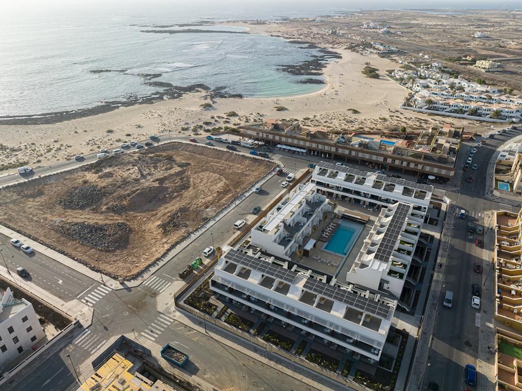 Esmeralda Cotillo Homes by LIVVO — 2