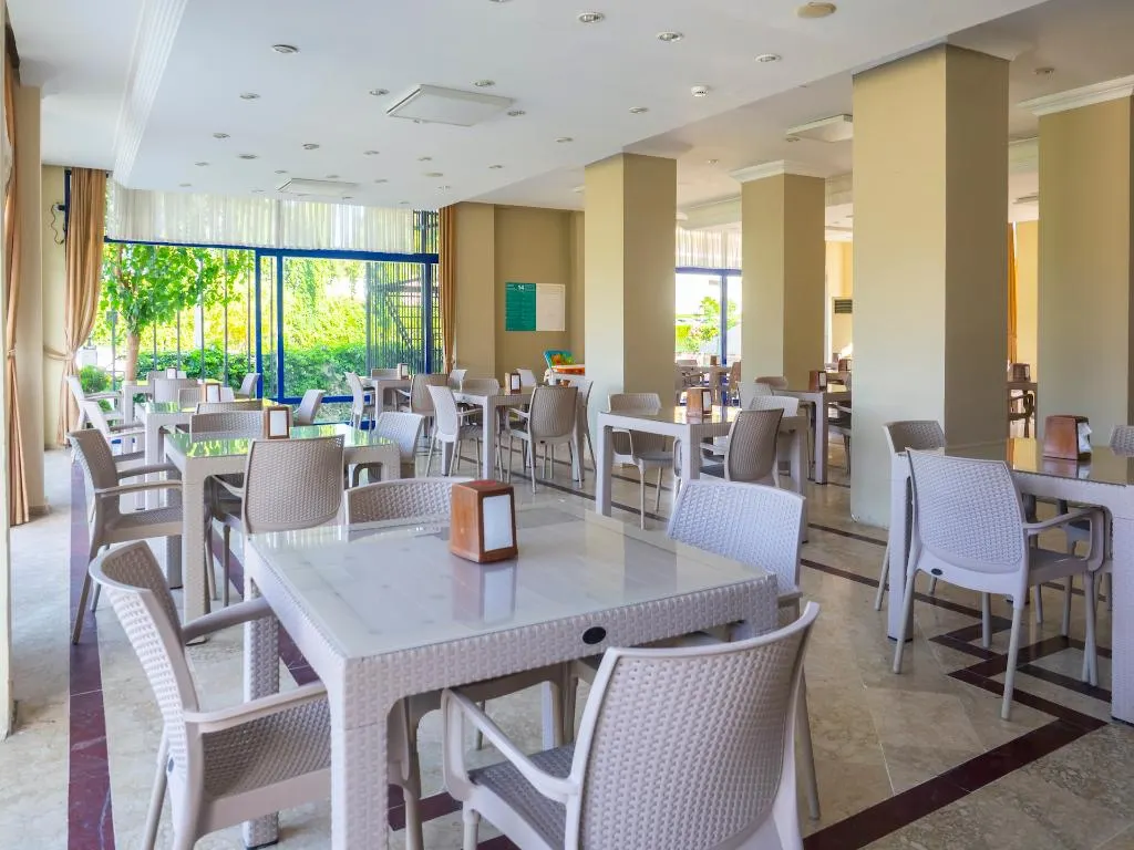 Tal Beach Hotel