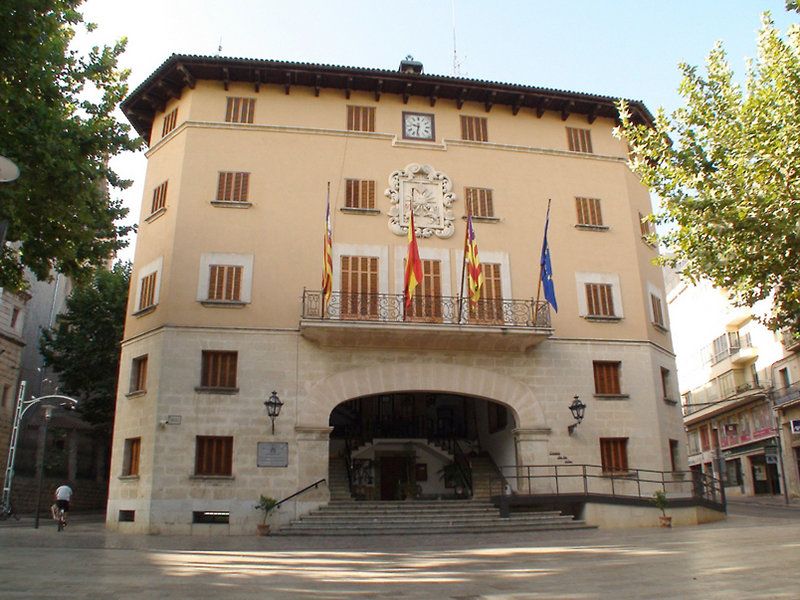 La Vila, Puerto de Sóller, Spain