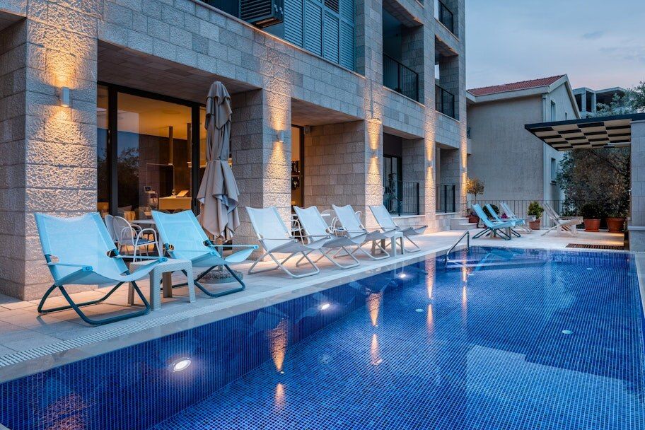 Hotel Eleven — 2
