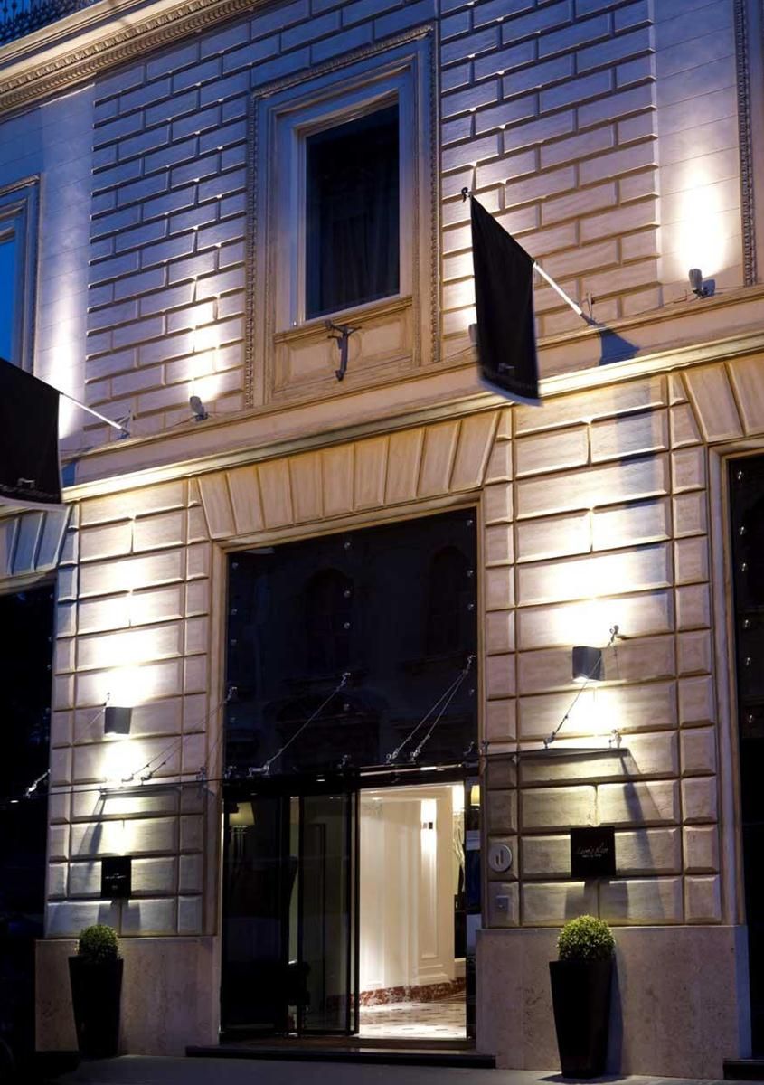 Leon's Place Hotel — 2