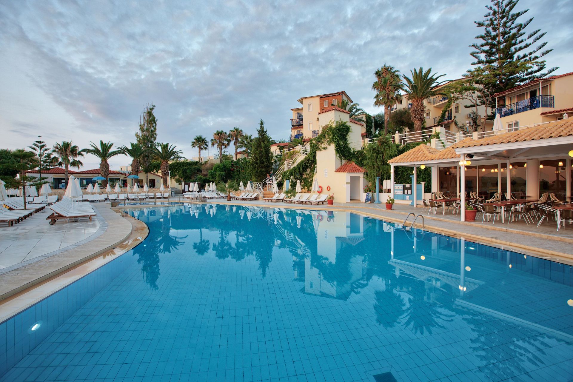 Rethymno Mare Hotel & Water Park, Skaleta