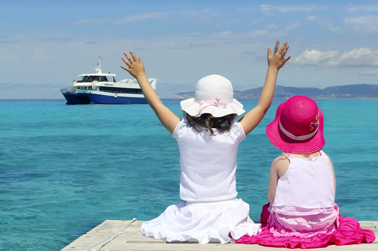 Op naar Ibiza met de kinderen!