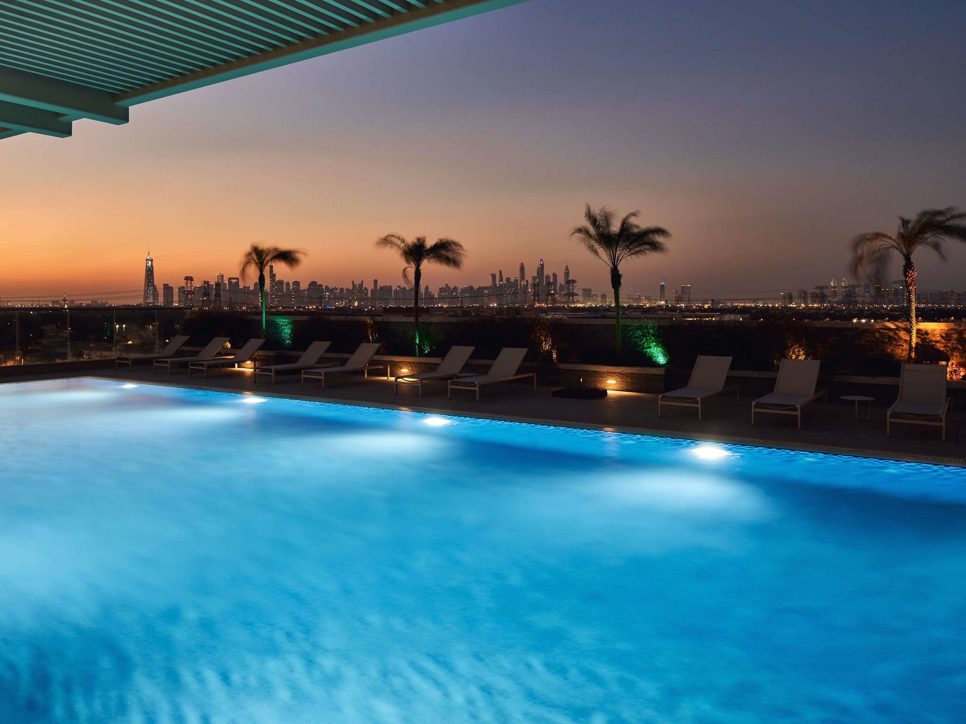 Mövenpick Hotel Jumeirah Village Triangle — 2