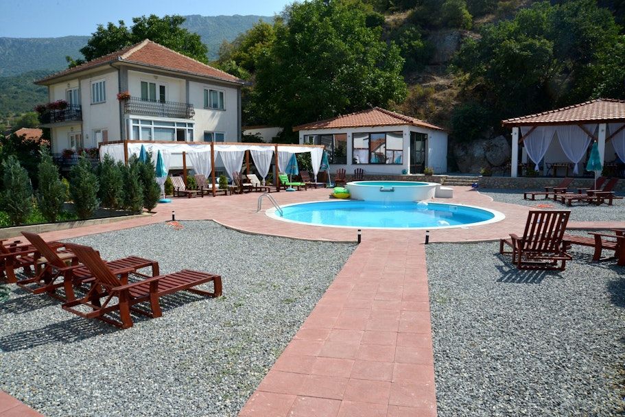 Basoski Apartments
